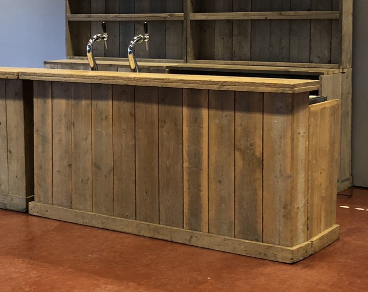 Steigerhouten bar biertap - Huijgens Verhuurbedrijf